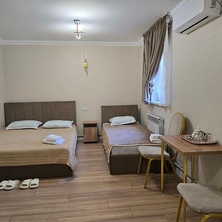 Hotel Golden Time Ałma Ata Zewnętrze zdjęcie