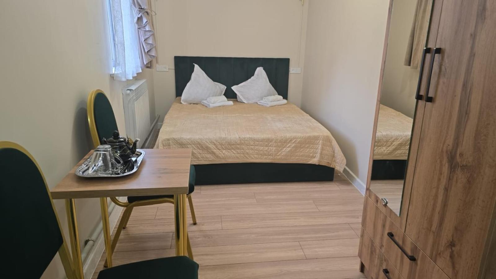 Hotel Golden Time Ałma Ata Zewnętrze zdjęcie