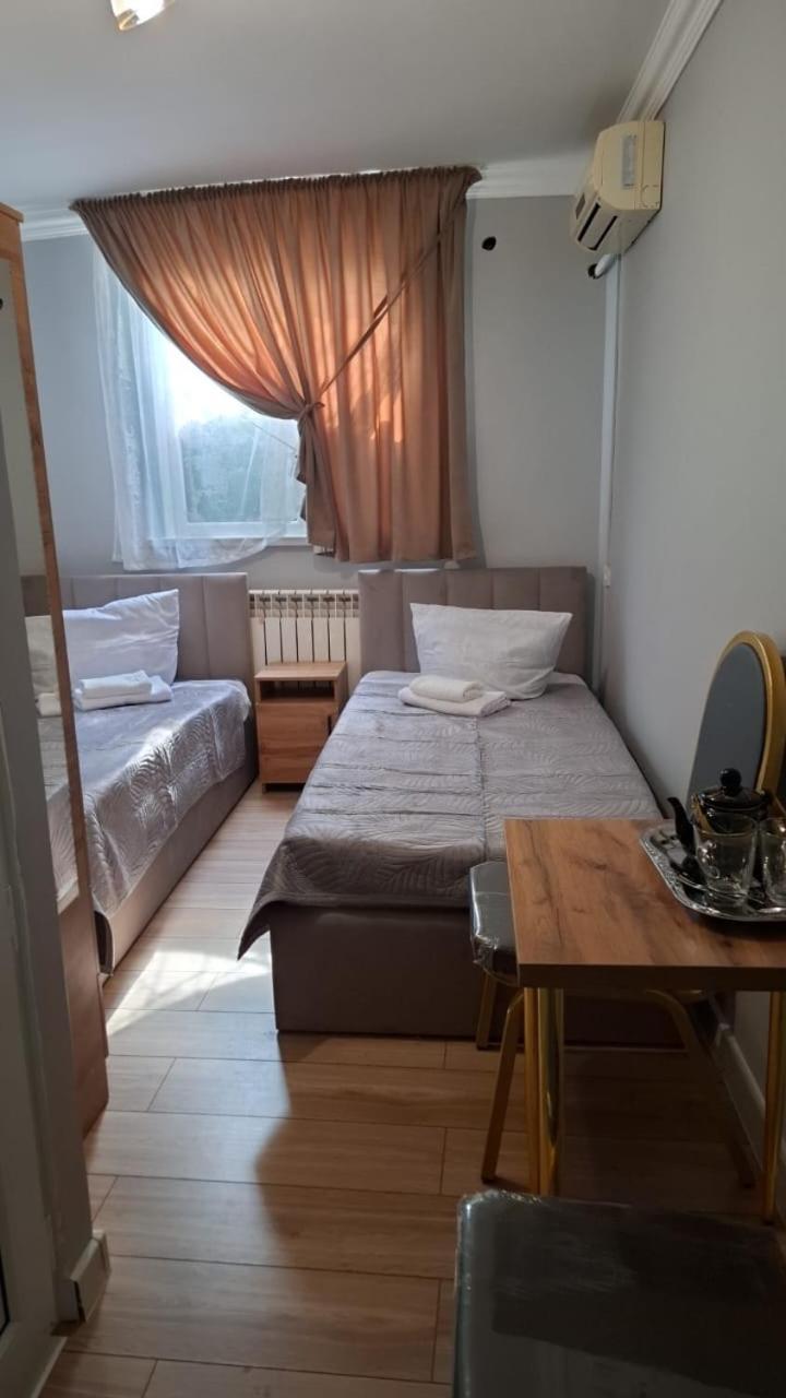 Hotel Golden Time Ałma Ata Zewnętrze zdjęcie