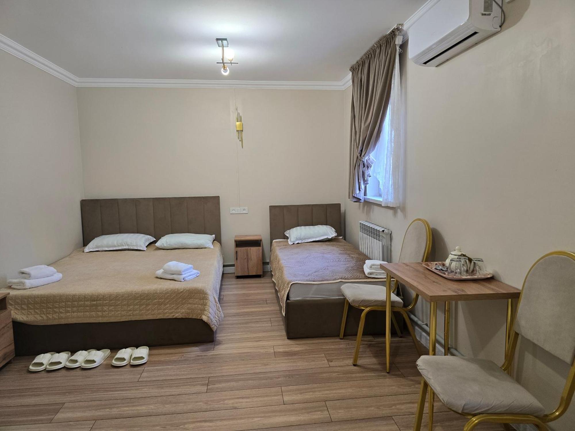 Hotel Golden Time Ałma Ata Zewnętrze zdjęcie